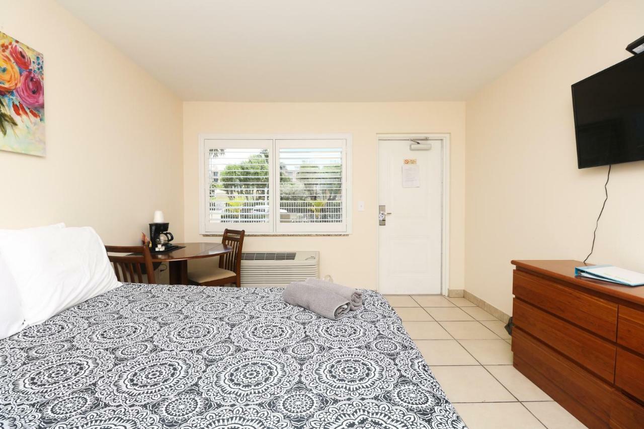 Atlantique Beach House Hotel Deerfield Beach Buitenkant foto